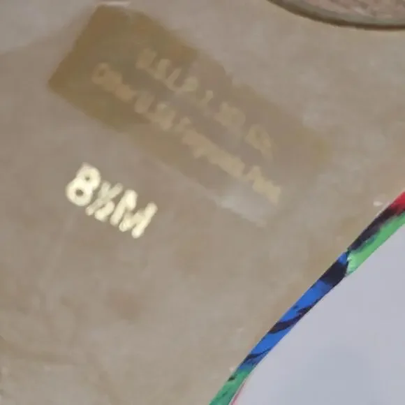 BUNDLE SALE!  G by GUESS Colorful Strappy Heels Size 8.5 - Picture 8 of 9